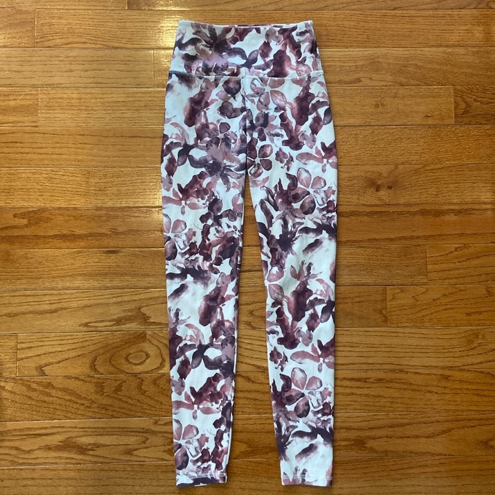 Balance Collection Purple Floral Print Leggings Size small